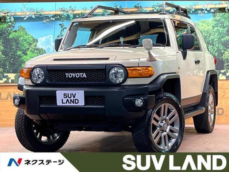 TOYOTA FJ CRUISER