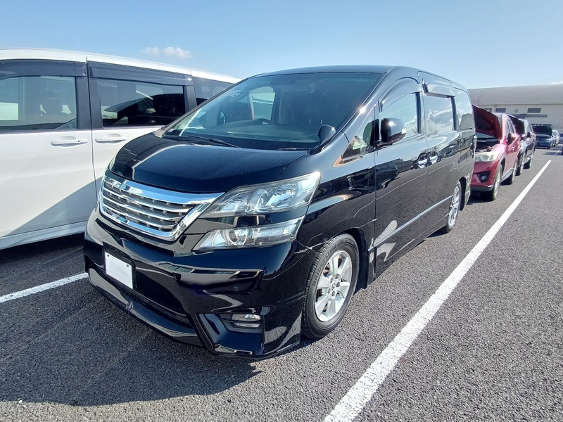 TOYOTA VELLFIRE