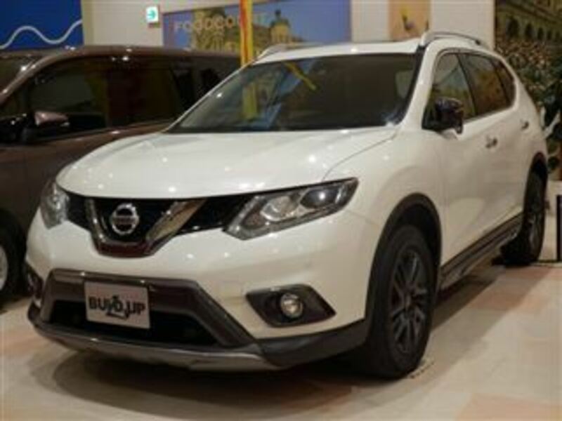 NISSAN　X-TRAIL