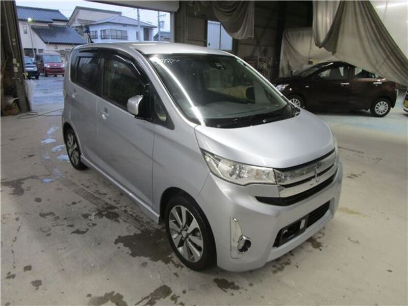 MITSUBISHI EK CUSTOM