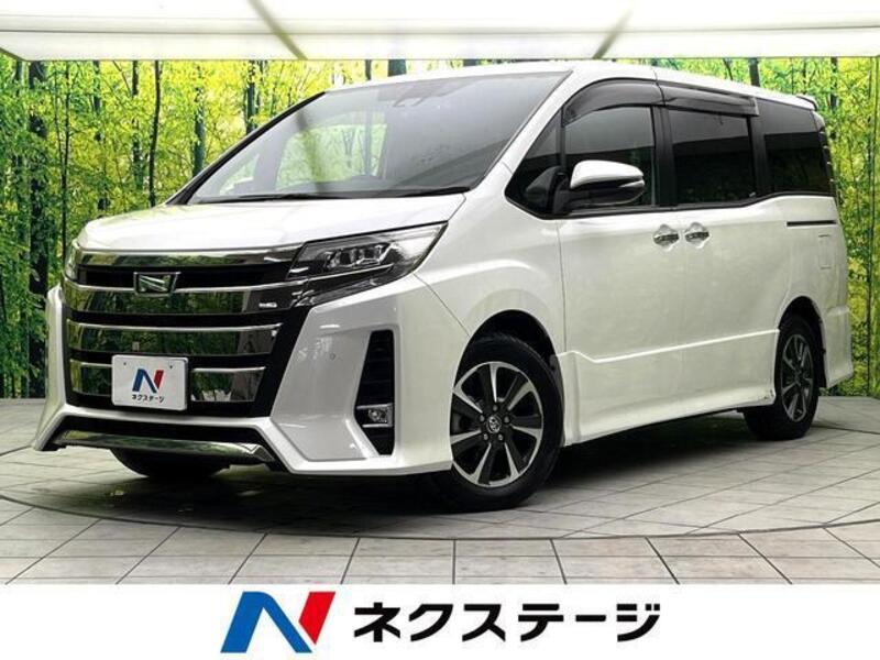 TOYOTA NOAH