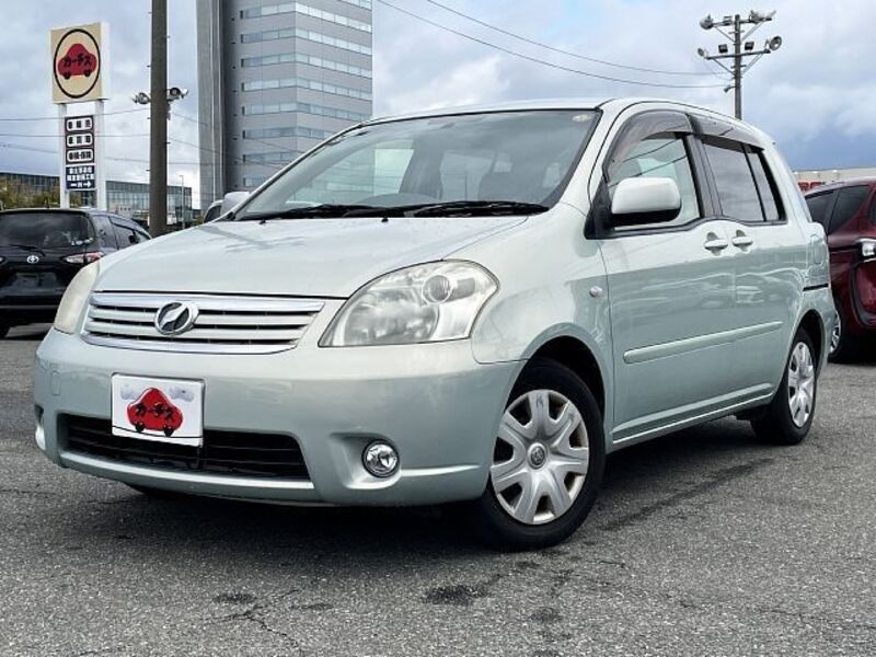 TOYOTA RAUM