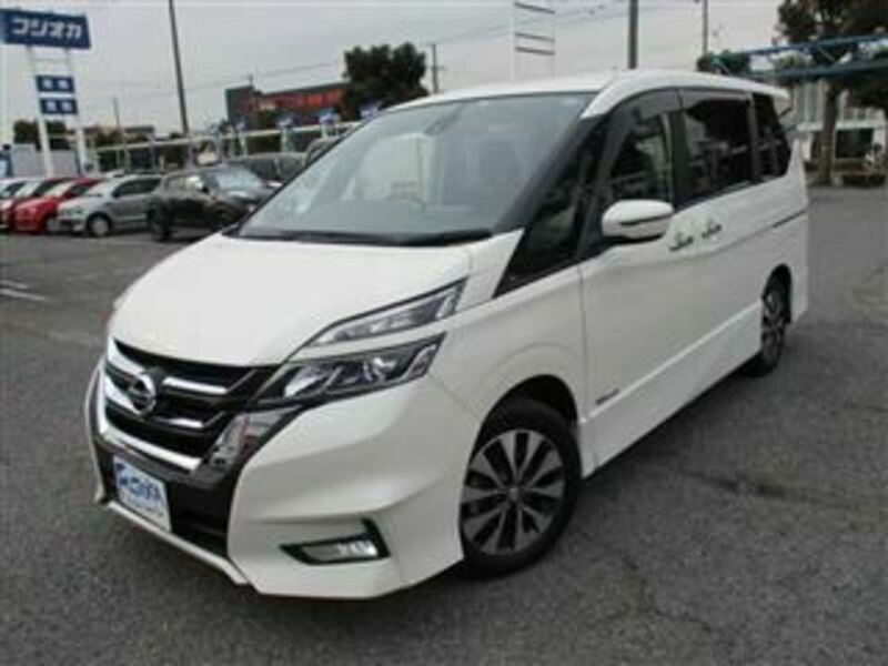 NISSAN　SERENA