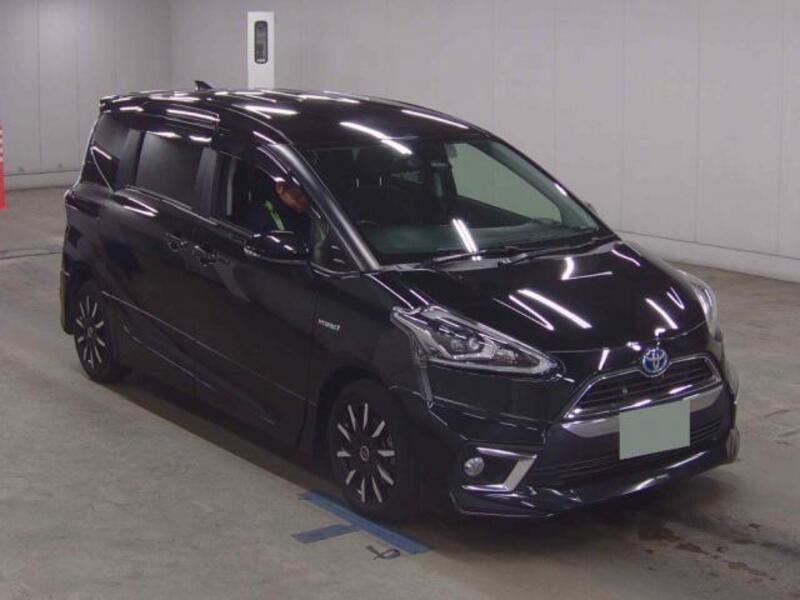 TOYOTA SIENTA