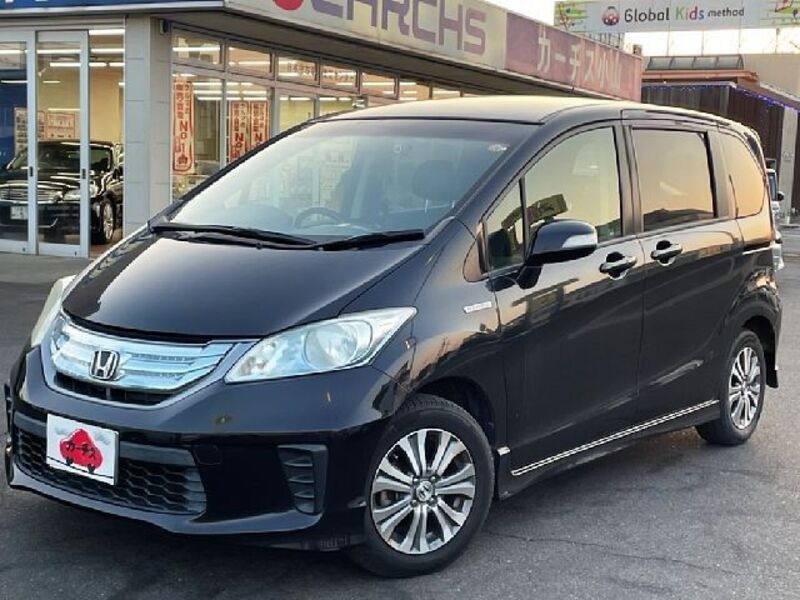 HONDA FREED HYBRID