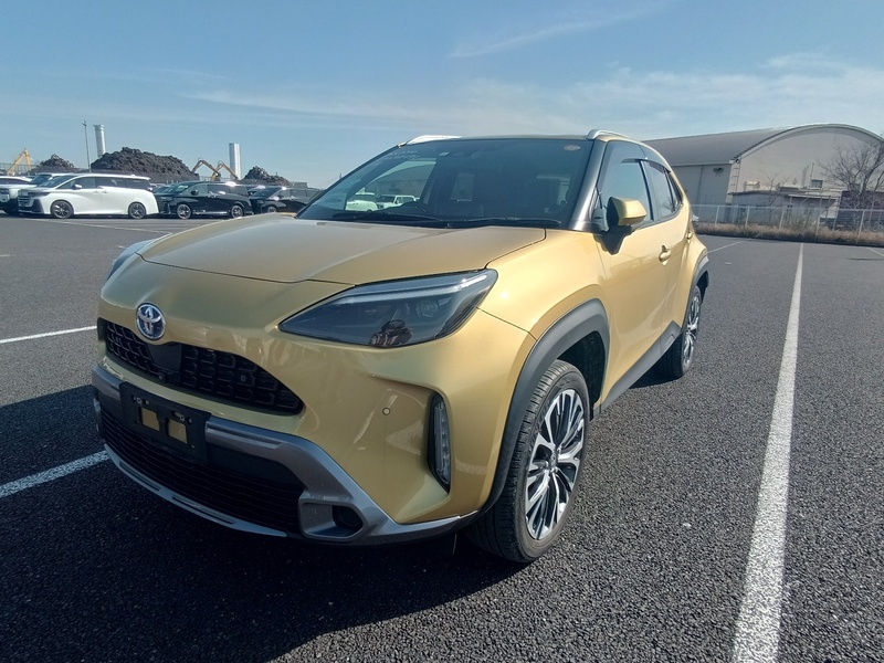 TOYOTA YARIS CROSS