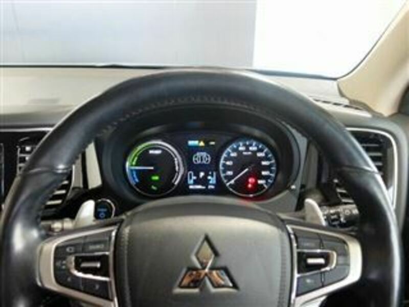 OUTLANDER PHEV
