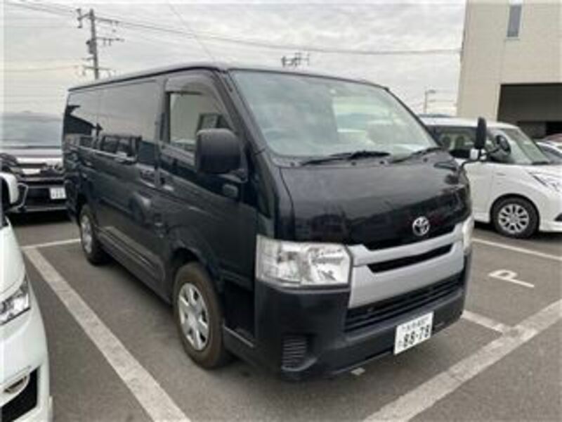 HIACE VAN-1