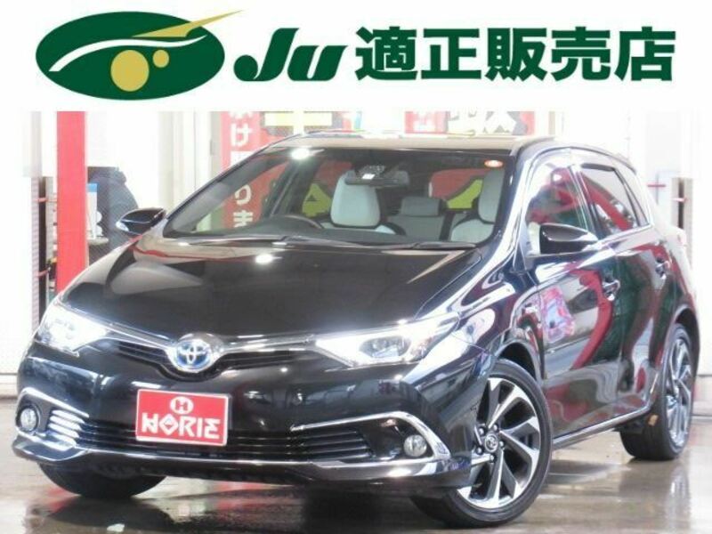 TOYOTA　AURIS