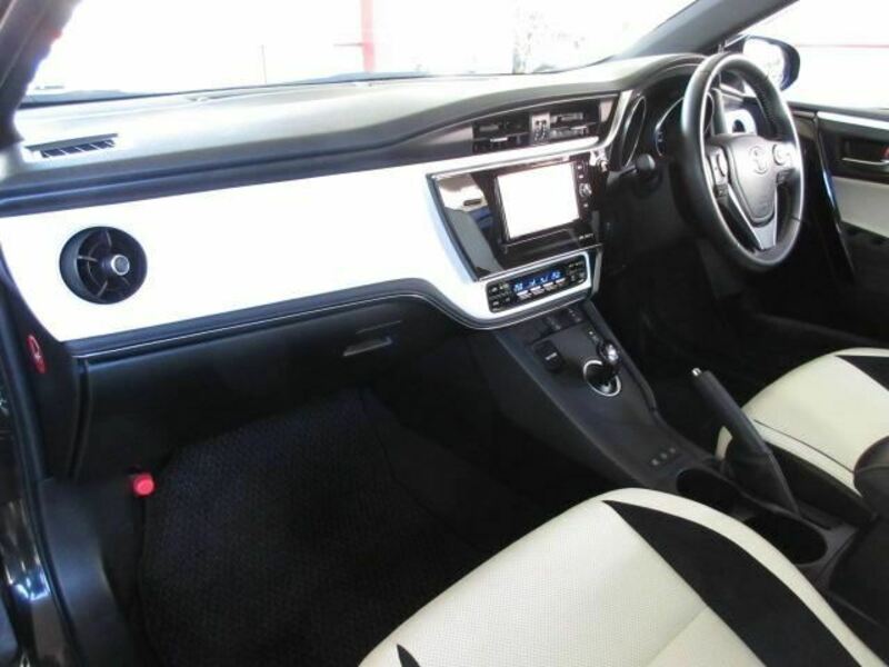 AURIS