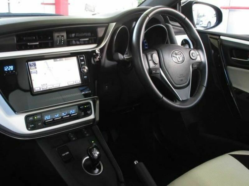AURIS