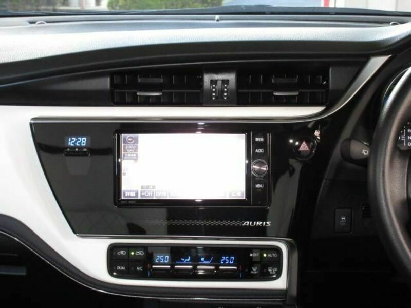 AURIS