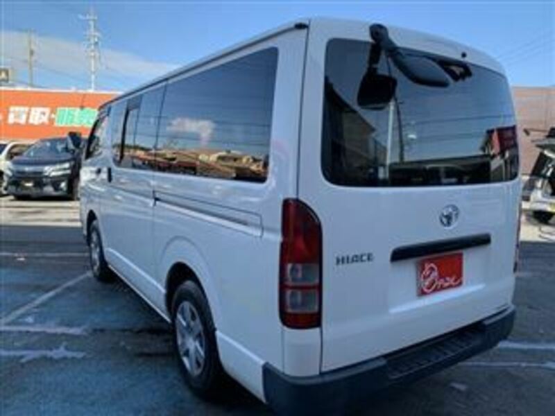 HIACE VAN