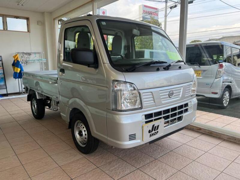 NISSAN CLIPPER TRUCK