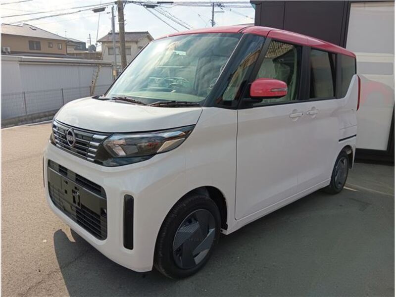 NISSAN ROOX