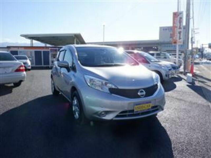 NISSAN　NOTE