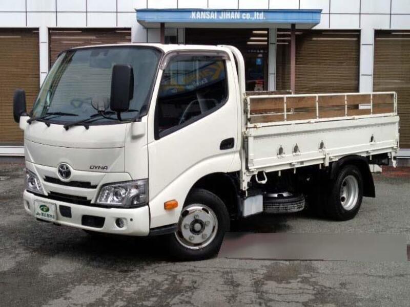 TOYOTA DYNA