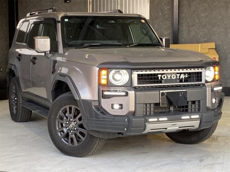 TOYOTA LAND CRUISER 250