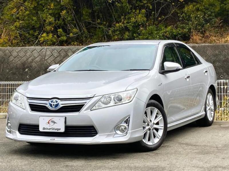 TOYOTA CAMRY