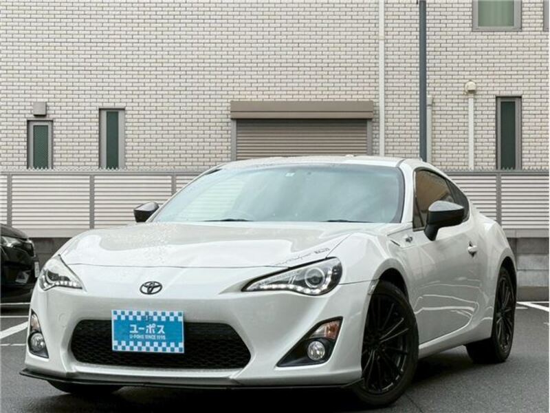 TOYOTA 86