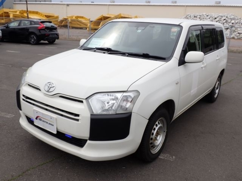 TOYOTA SUCCEED VAN