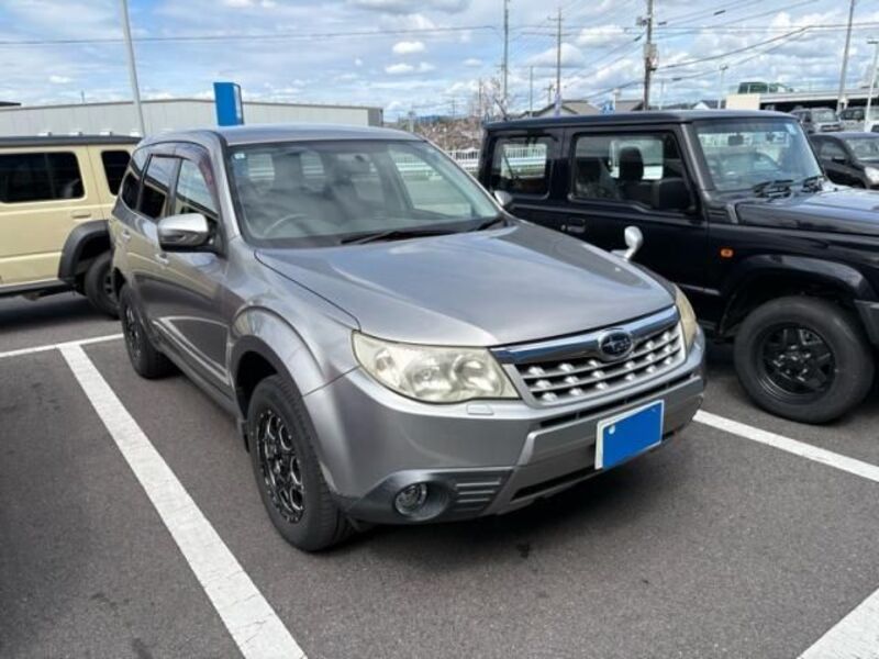 SUBARU FORESTER