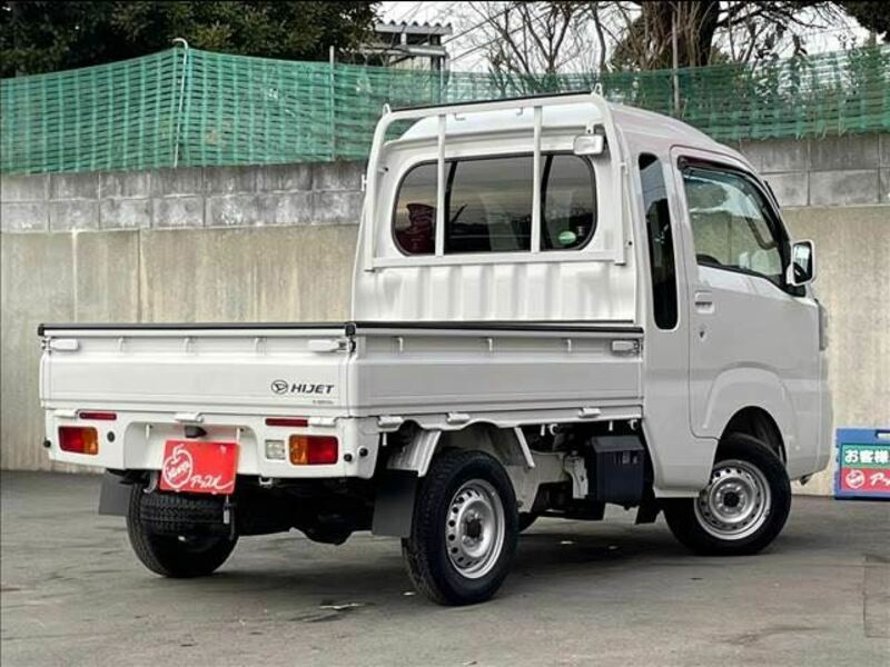 HIJET TRUCK-1