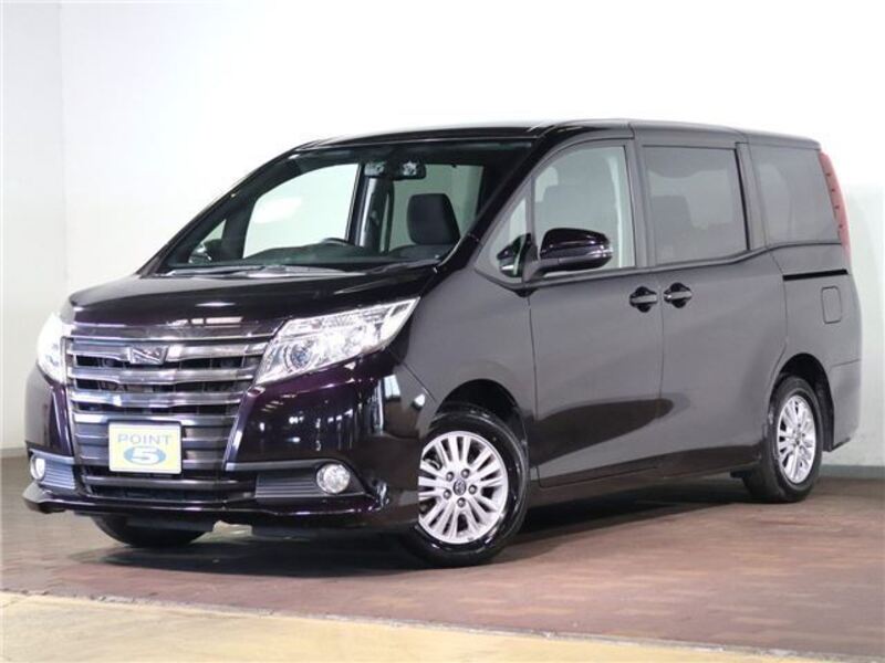 TOYOTA NOAH