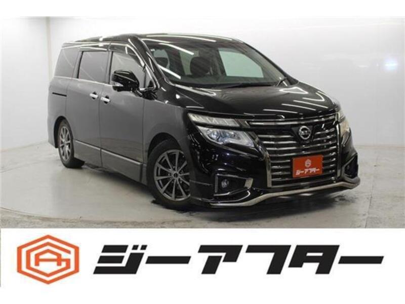 NISSAN ELGRAND
