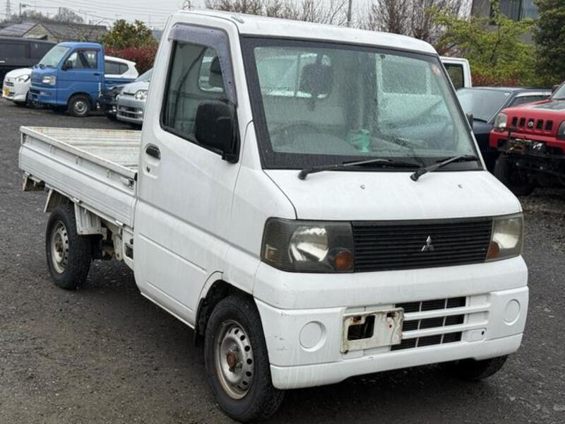MITSUBISHI MINICAB TRUCK