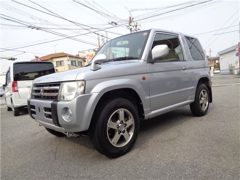 MITSUBISHI PAJERO MINI