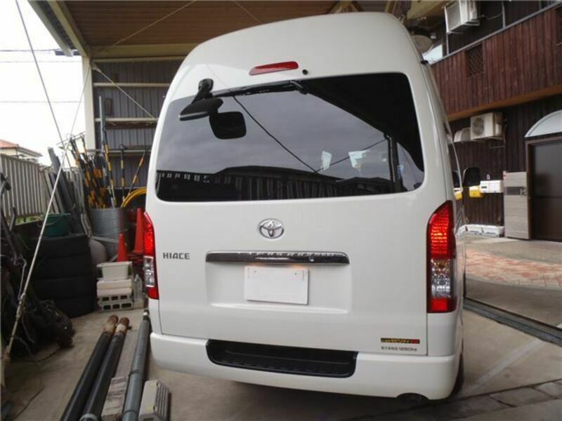 HIACE VAN-17