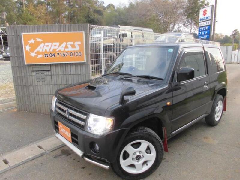 MITSUBISHI PAJERO MINI