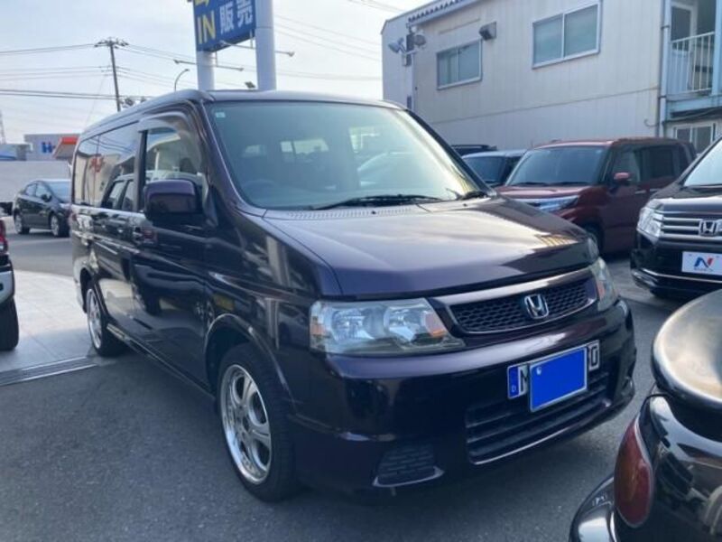 HONDA STEPWAGON SPADA