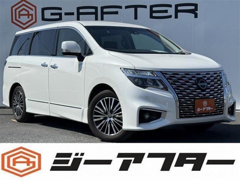 NISSAN ELGRAND