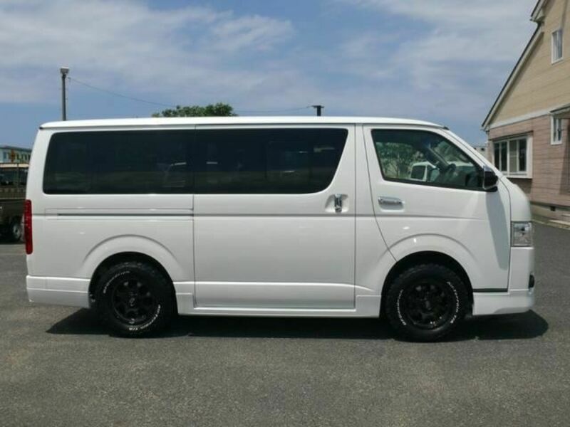 HIACE VAN-3