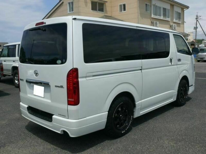 HIACE VAN-4