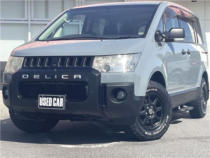 MITSUBISHI DELICA D5