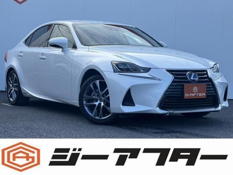 LEXUS IS