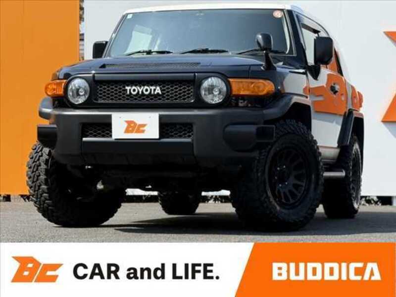 TOYOTA FJ CRUISER