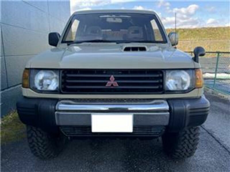 PAJERO-1