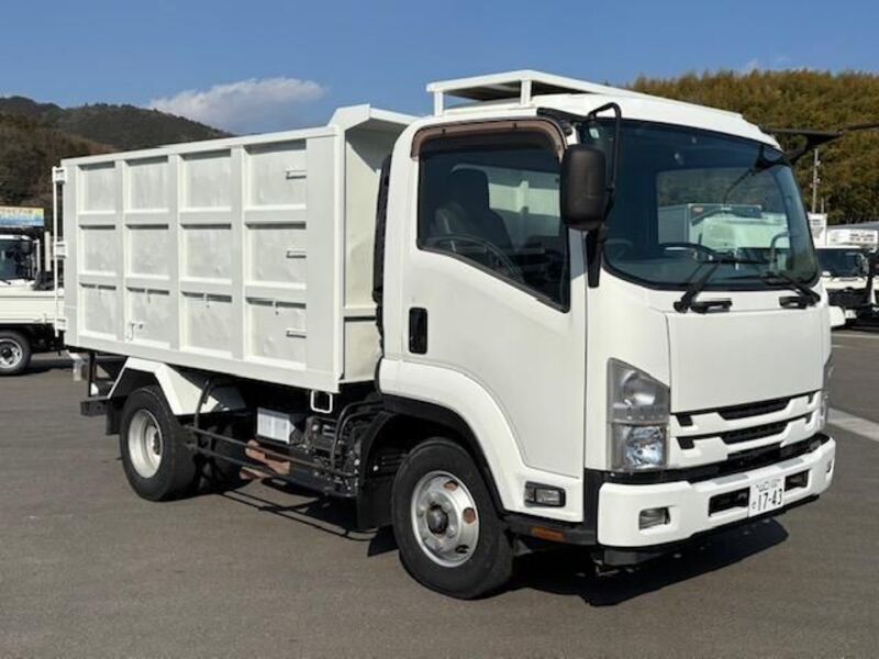 ISUZU FORWARD