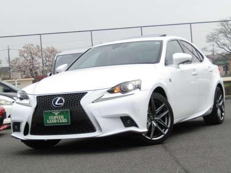 LEXUS IS