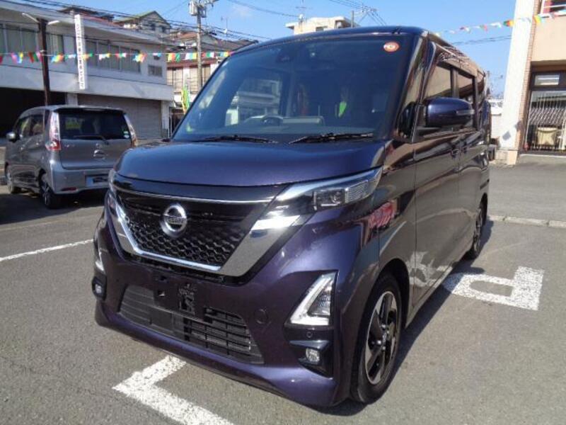 NISSAN ROOX