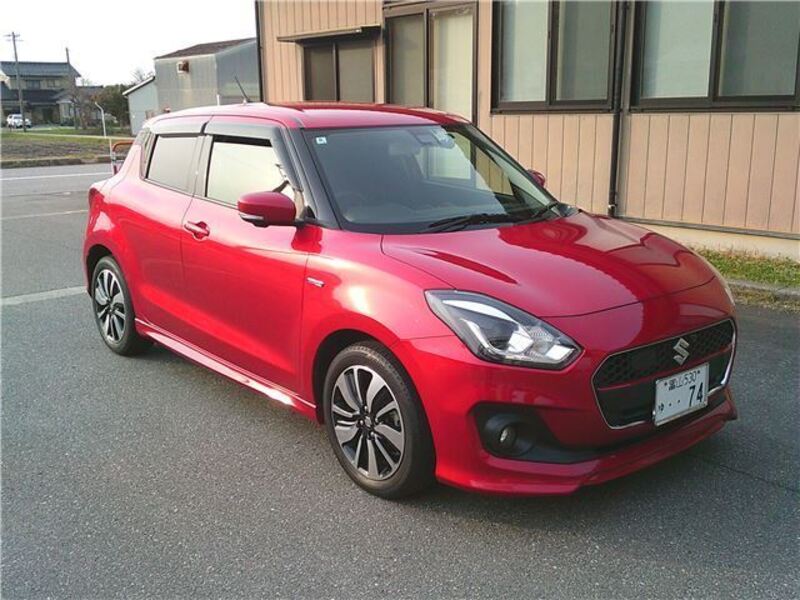 SUZUKI SWIFT