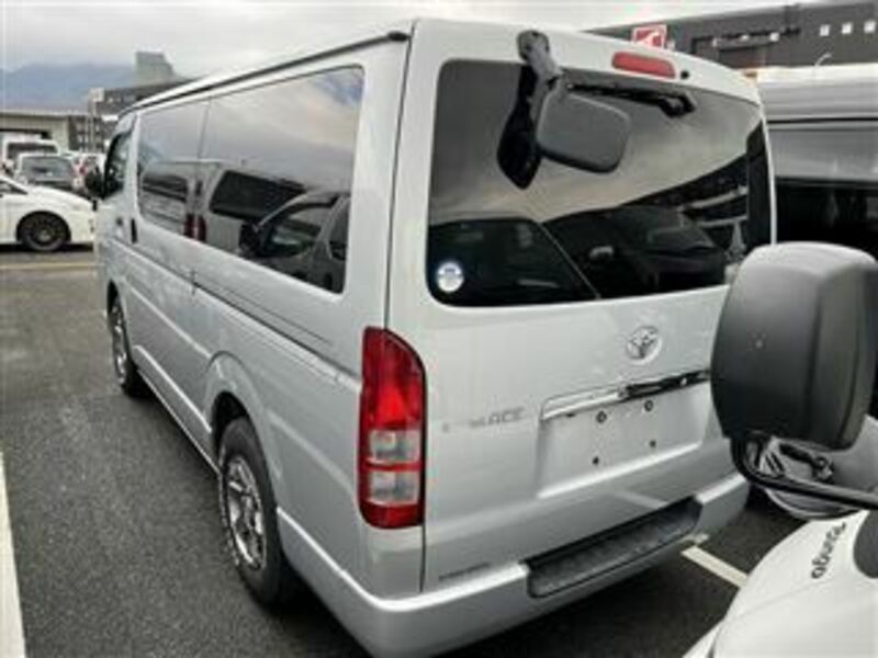 HIACE VAN-5