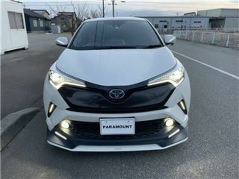 C-HR-4