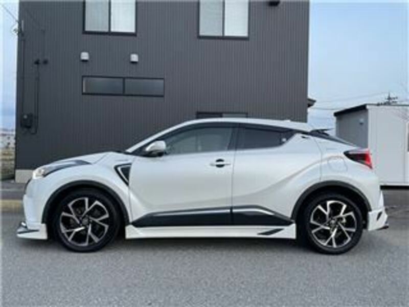 C-HR-6