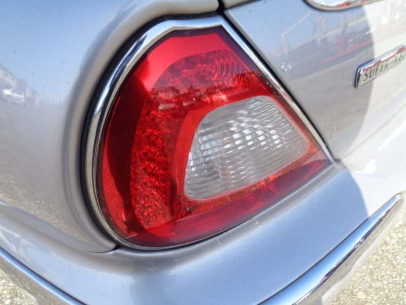 XJ6