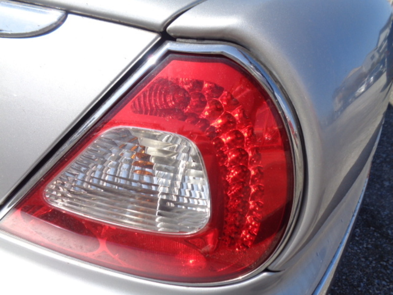 XJ6
